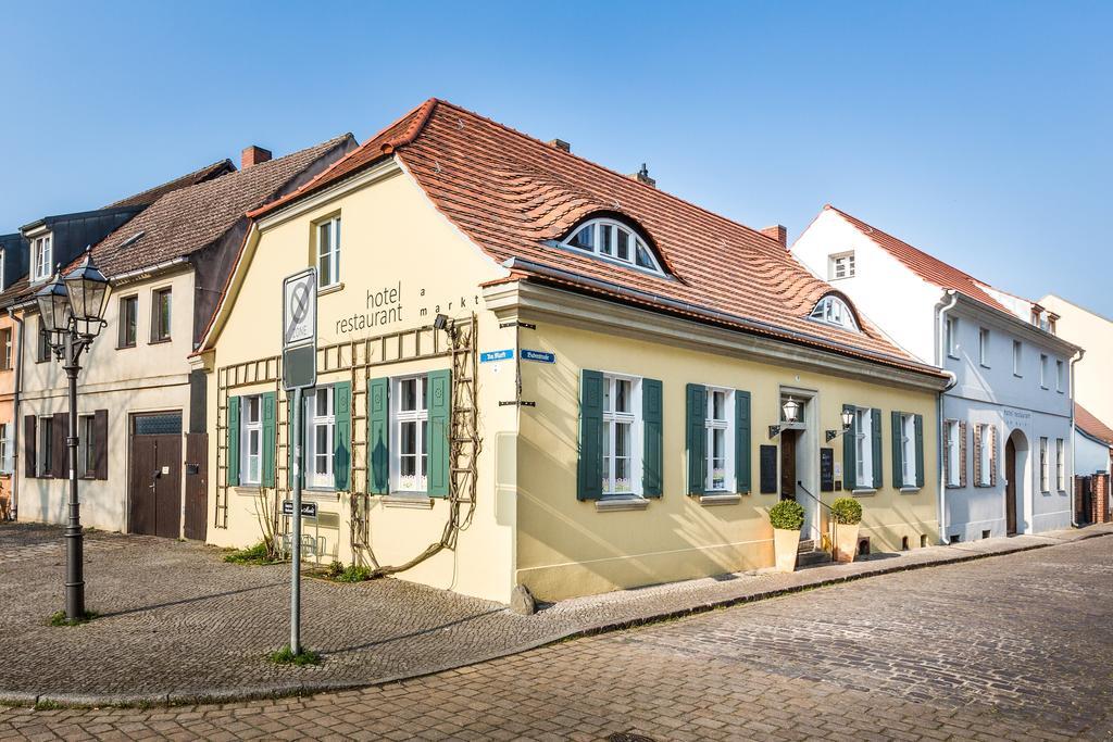 Hotel Am Markt Werder  Esterno foto