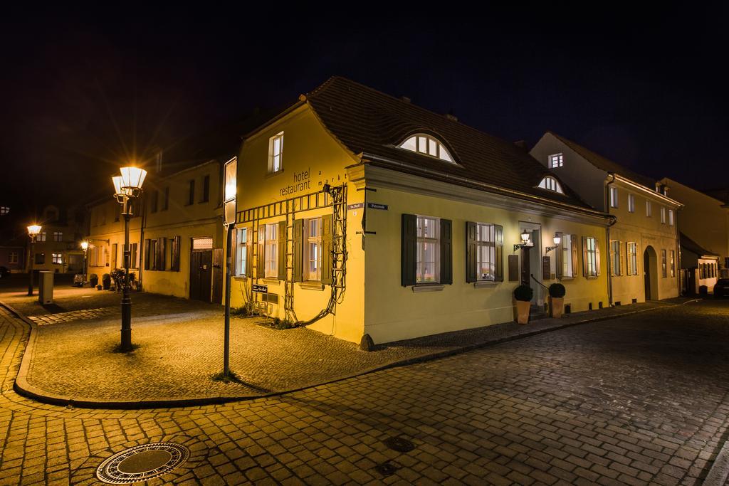 Hotel Am Markt Werder  Esterno foto